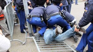 997bc6973956050cb26917dc4f123a36-1413993456